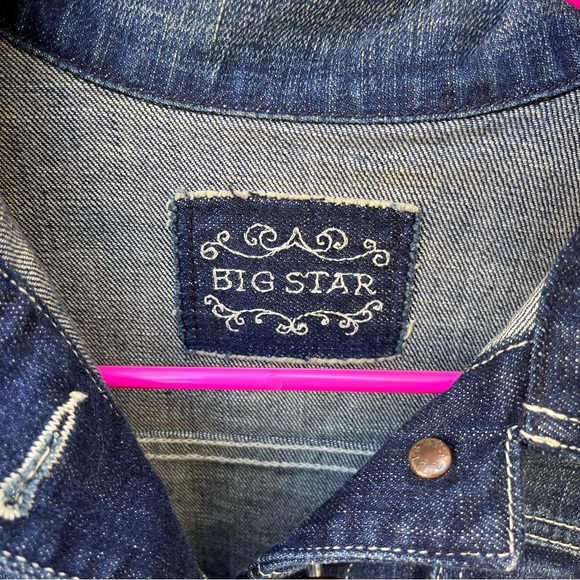 Big Star Women’s Embroidered Pocket Denim Trucker Jean Jacket Sz XS - Picture 3 of 14